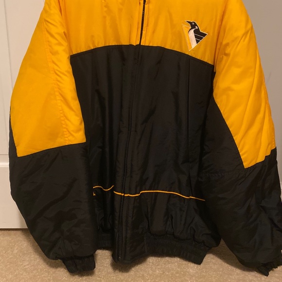 Vintage Pittsburgh Penguins Winter Jacket - Picture 2 of 7